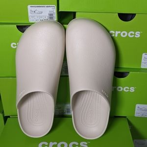 Dylan Crocs Slides Size 10 NIB